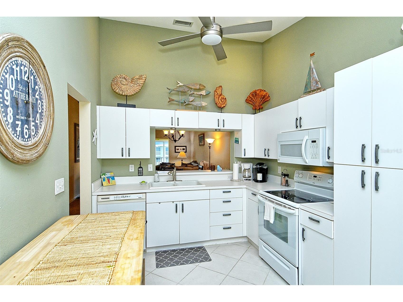 9610 Club South Circle #4302 Sarasota FL 34238 A4690109 image16