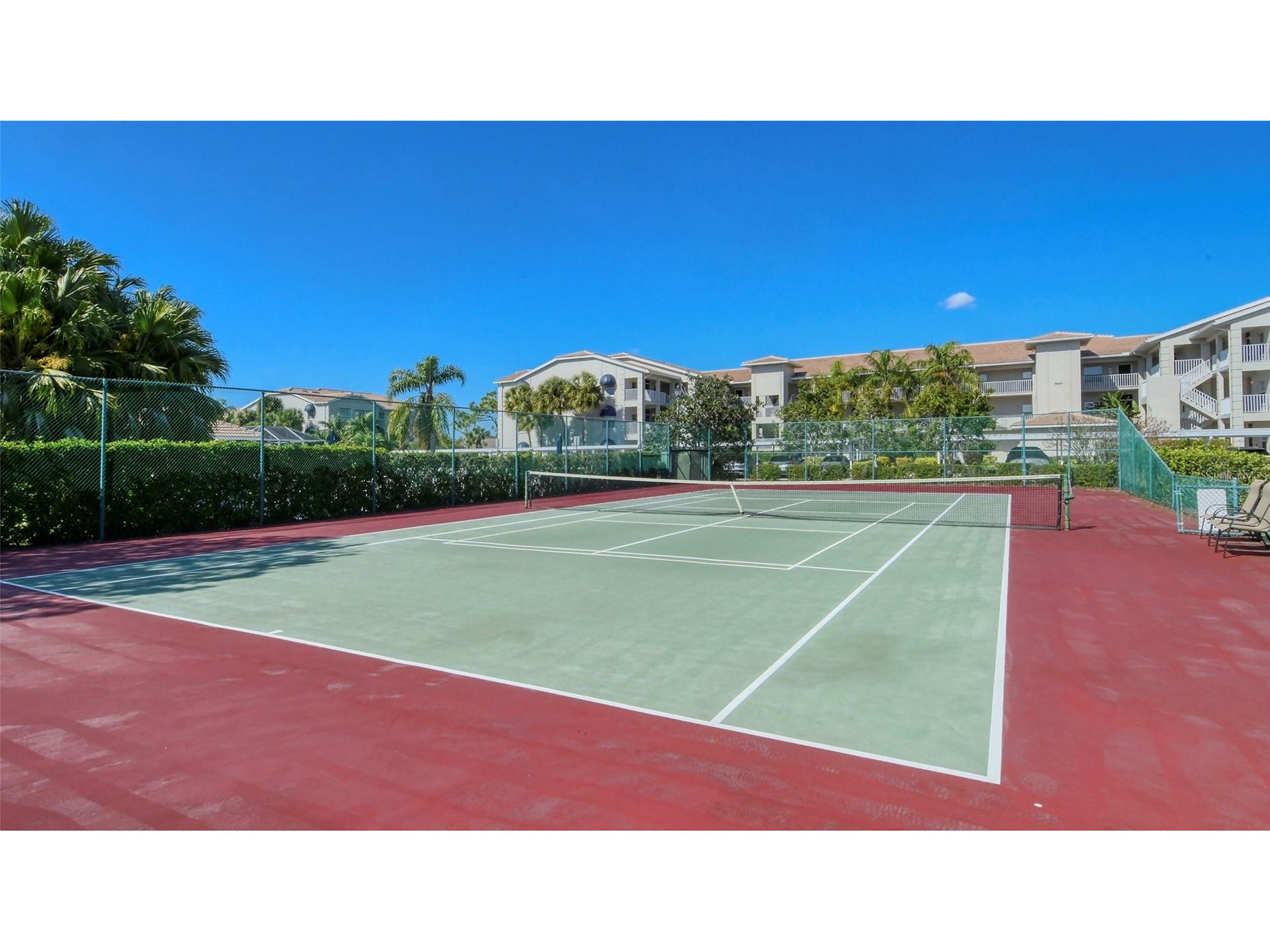 9610 Club South Circle #4302 Sarasota FL 34238 A4690109 image36