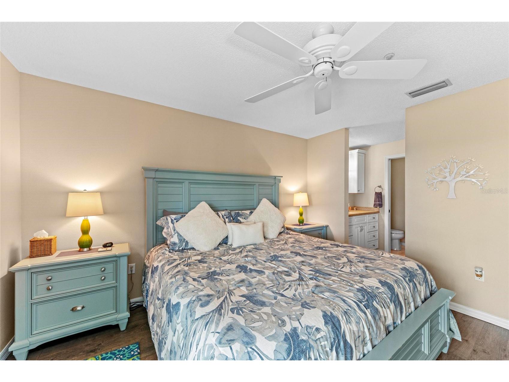 9610 Club South Circle #4306 Sarasota FL 34238 A4688848 image14