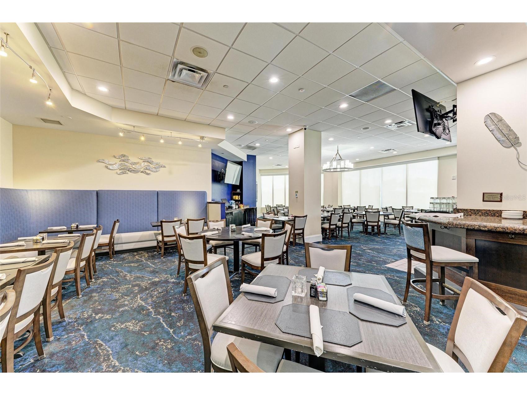 9610 Club South Circle #4306 Sarasota FL 34238 A4688848 image36