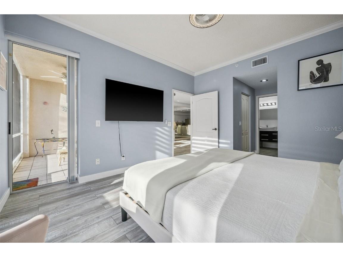 9611 Castle Point Drive #912 Sarasota FL 34238 A4658827 image5