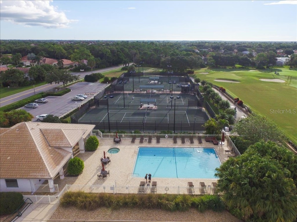 9611 Castle Point Drive #915 Sarasota FL 34238 A4591765 image42