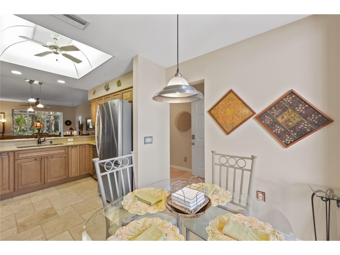 9611 Castle Point Drive #915 Sarasota FL 34238 A4591765 image5