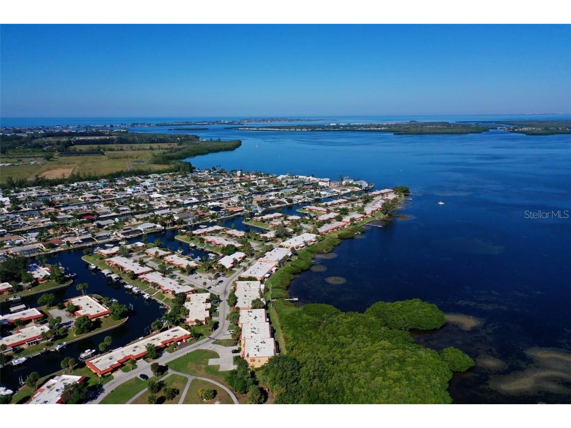 9612 Valencia Cove Bradenton FL 34210 A4625389 image50