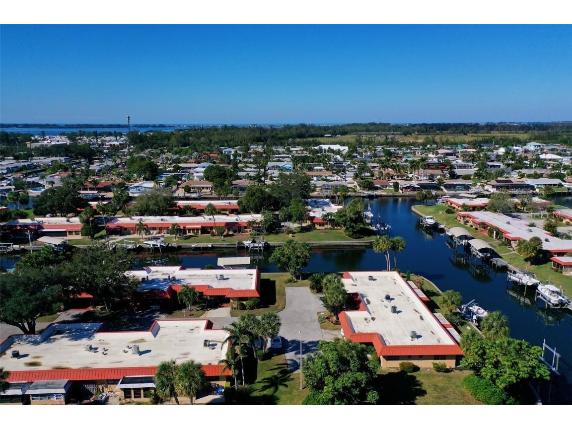 9612 Valencia Cove Bradenton FL 34210 A4625389 image55