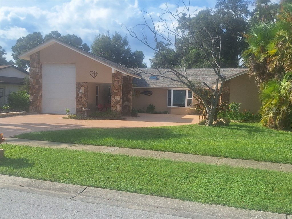 9613 Leeward Avenue Largo FL 33773 TB8426554 image1