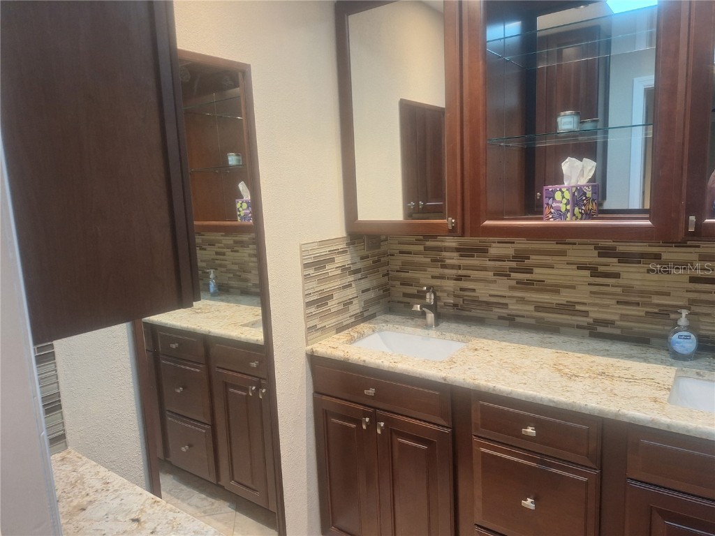 9613 Leeward Avenue Largo FL 33773 TB8426554 image51