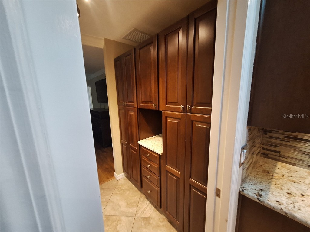 9613 Leeward Avenue Largo FL 33773 TB8426554 image52