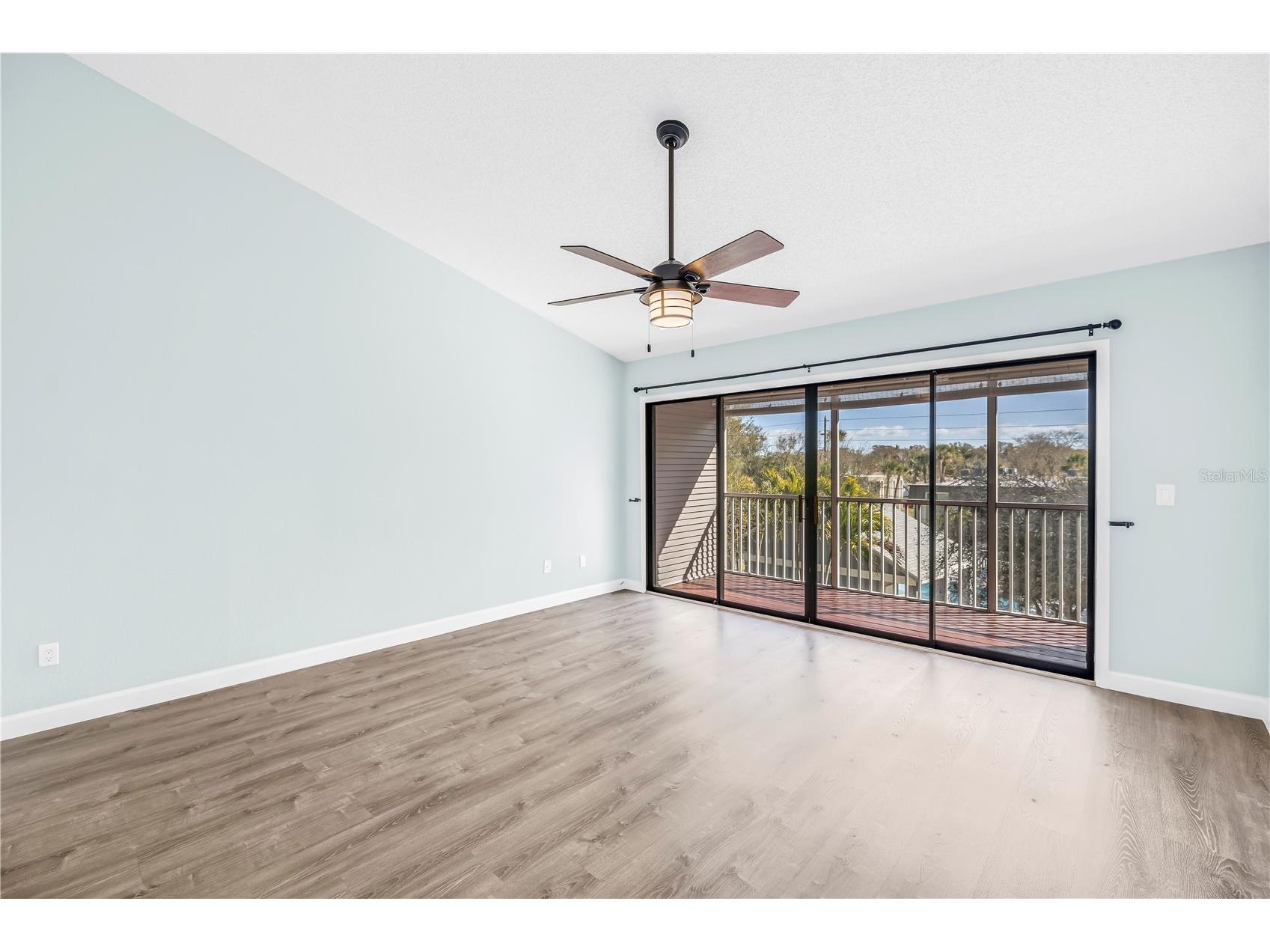 9613 Tara Cay Court Seminole FL 33776 TB8479527 image25