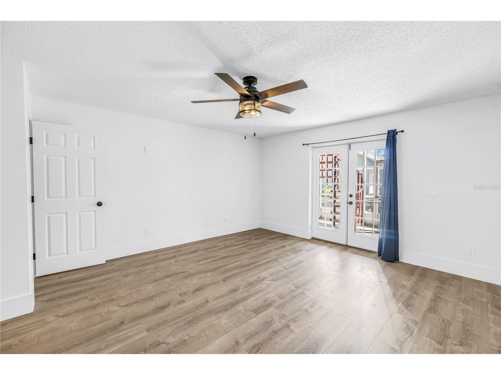 9613 Tara Cay Court Seminole FL 33776 TB8479527 image30