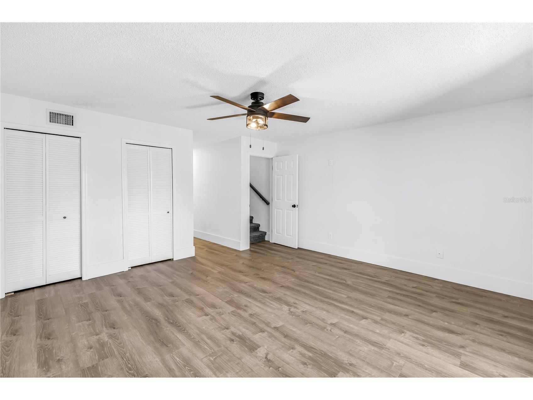 9613 Tara Cay Court Seminole FL 33776 TB8479527 image31