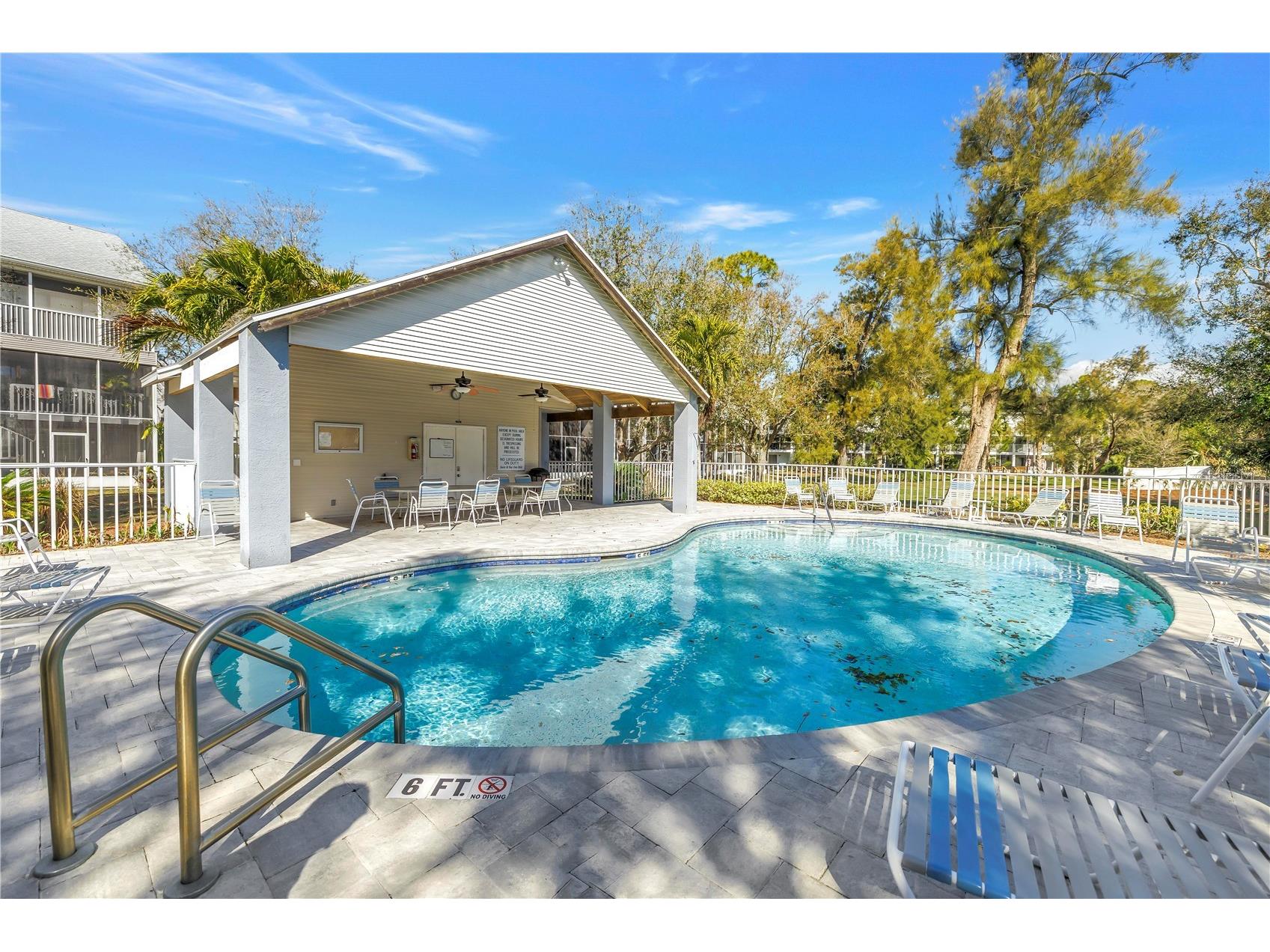 9613 Tara Cay Court Seminole FL 33776 TB8479527 image6