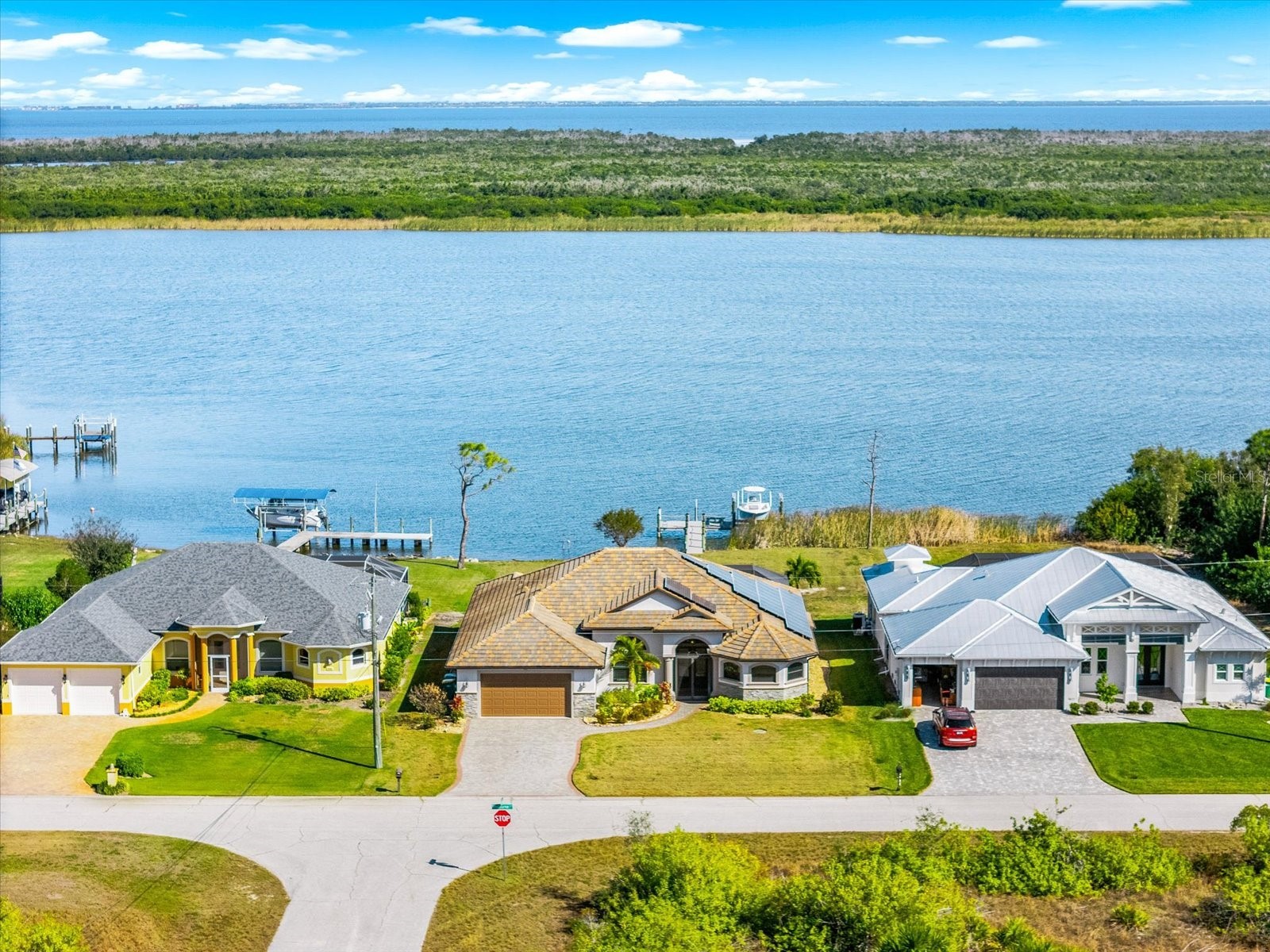 9614 Shelburne Circle Port Charlotte FL 33981 - INTERCEPTOR LAGOON D6145448 image1