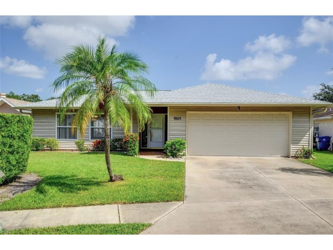 9615 59th Avenue N Saint Petersburg FL 33708 TB8409282 image1
