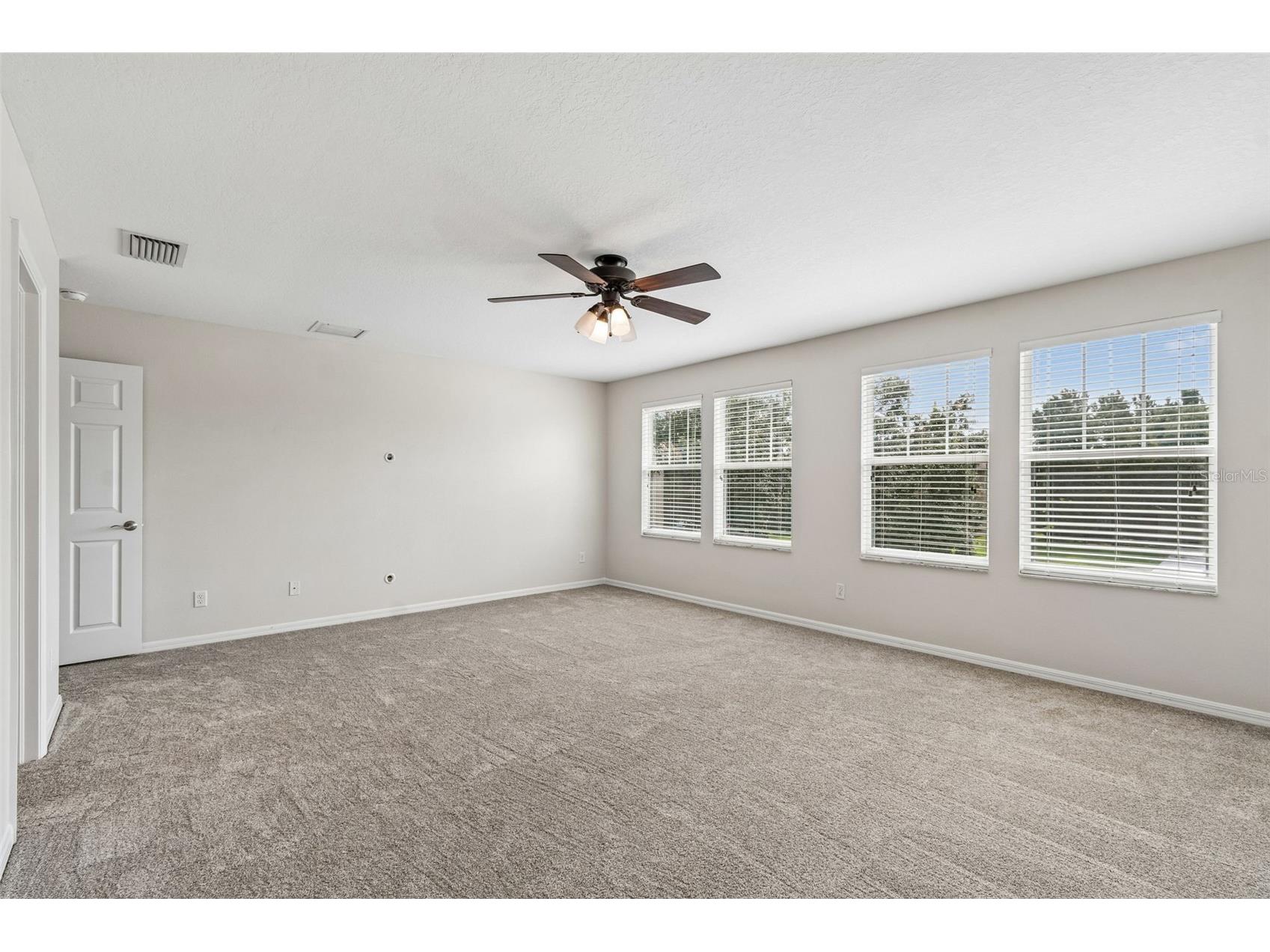 9615 Regiment Court Land O Lakes FL 34638 TB8526217 image38