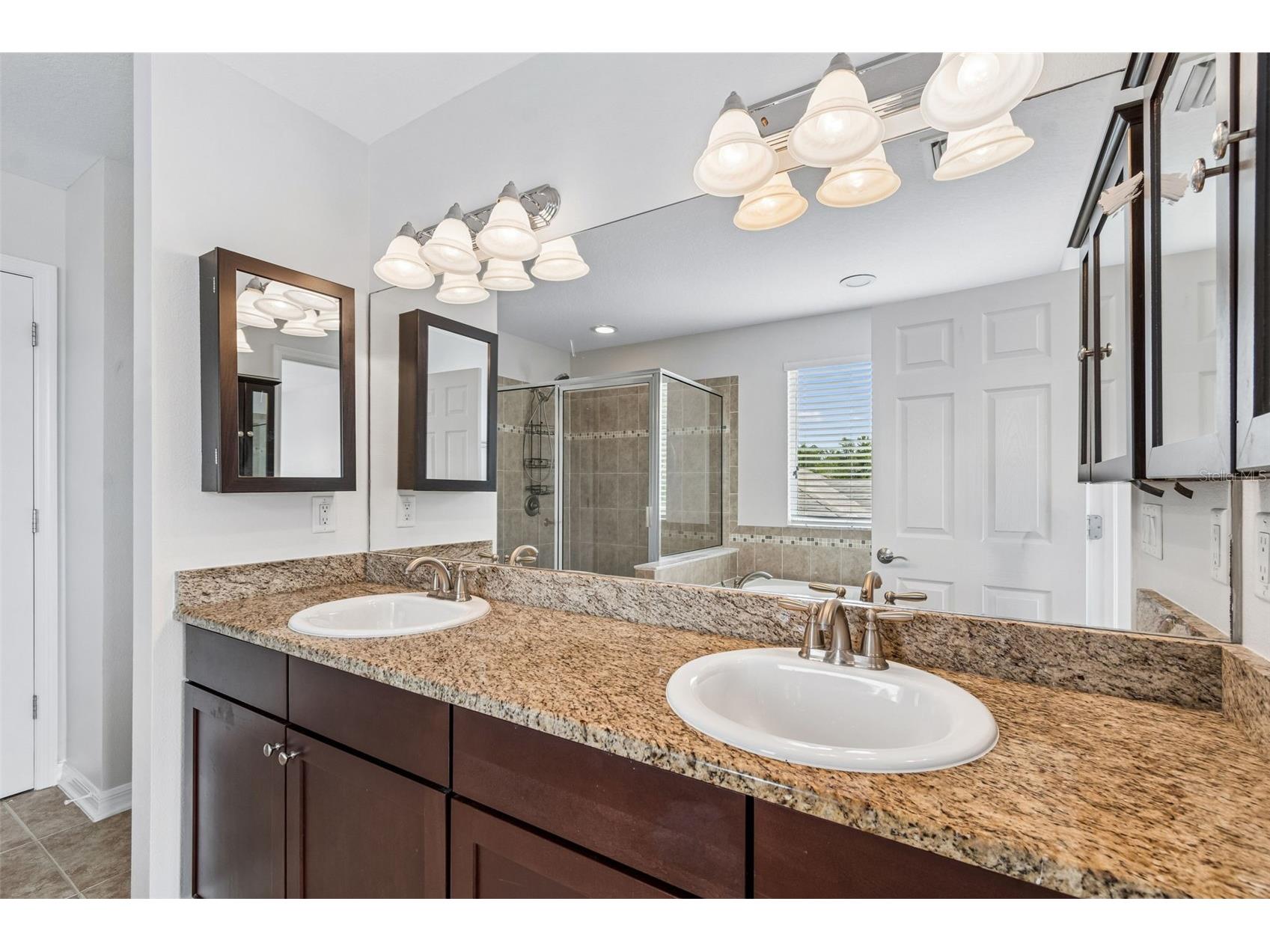 9615 Regiment Court Land O Lakes FL 34638 TB8526217 image40