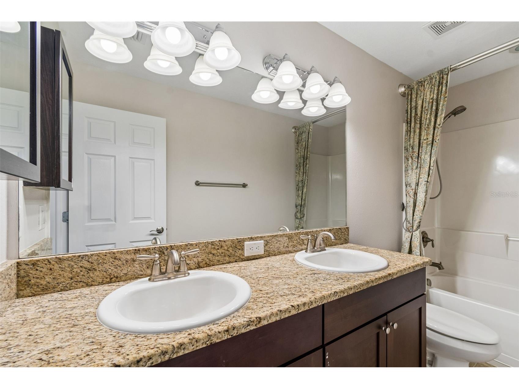 9615 Regiment Court Land O Lakes FL 34638 TB8526217 image44