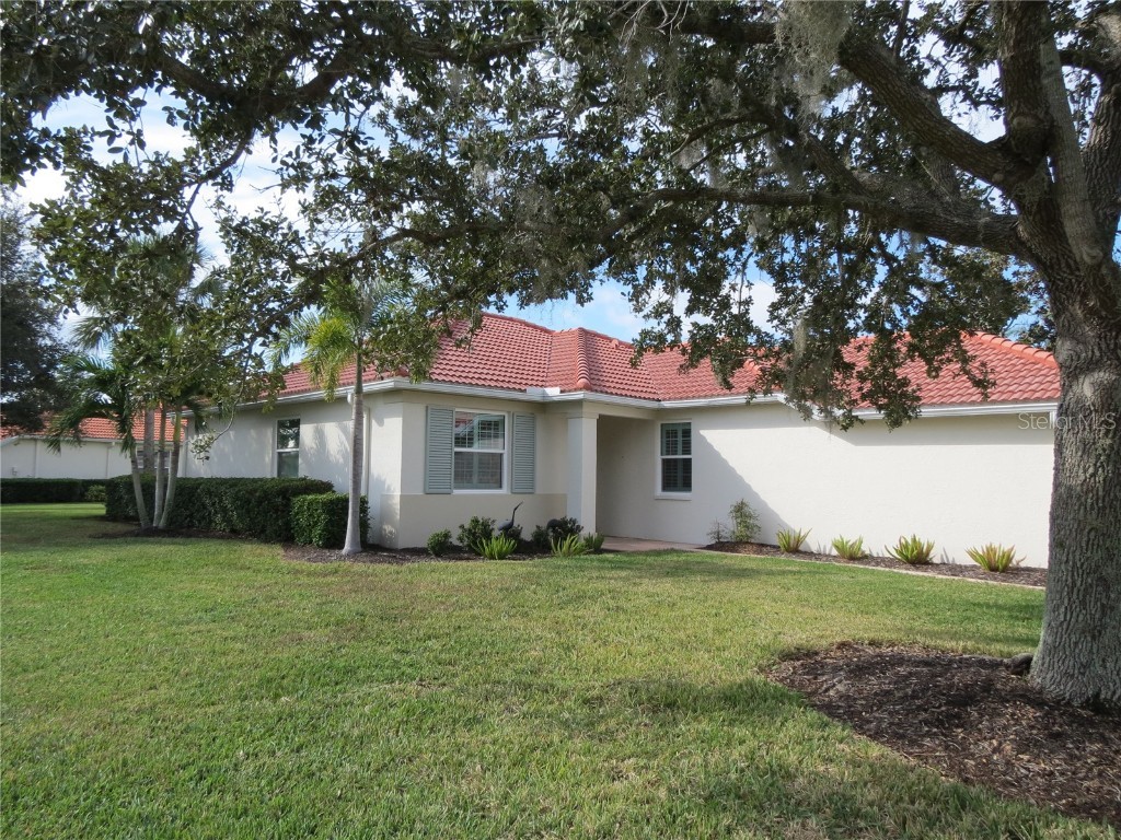 9616 Turning Leaf Terrace Bradenton FL 34212 - MANATEE RIVER A4675060 image1