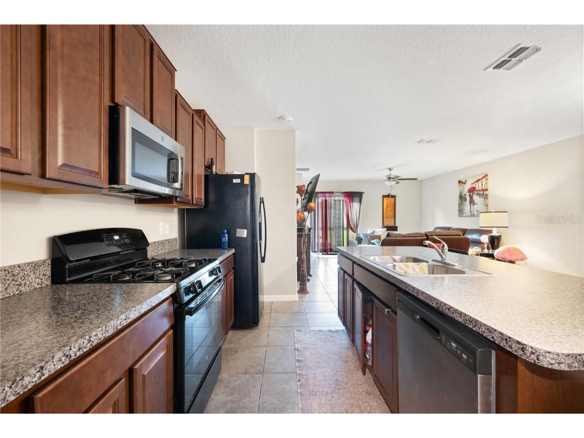 9617 Channing Hill Dr Drive Ruskin FL 33573 TB8378902 image5