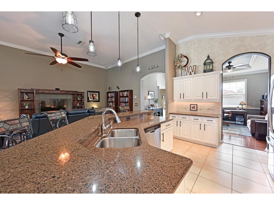 9617 Turning Leaf Terrace Bradenton FL 34212 A4675788 image13