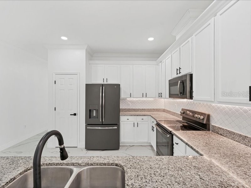 9618 Cypress Harbor Drive Gibsonton FL 33534 TB8414175 image13