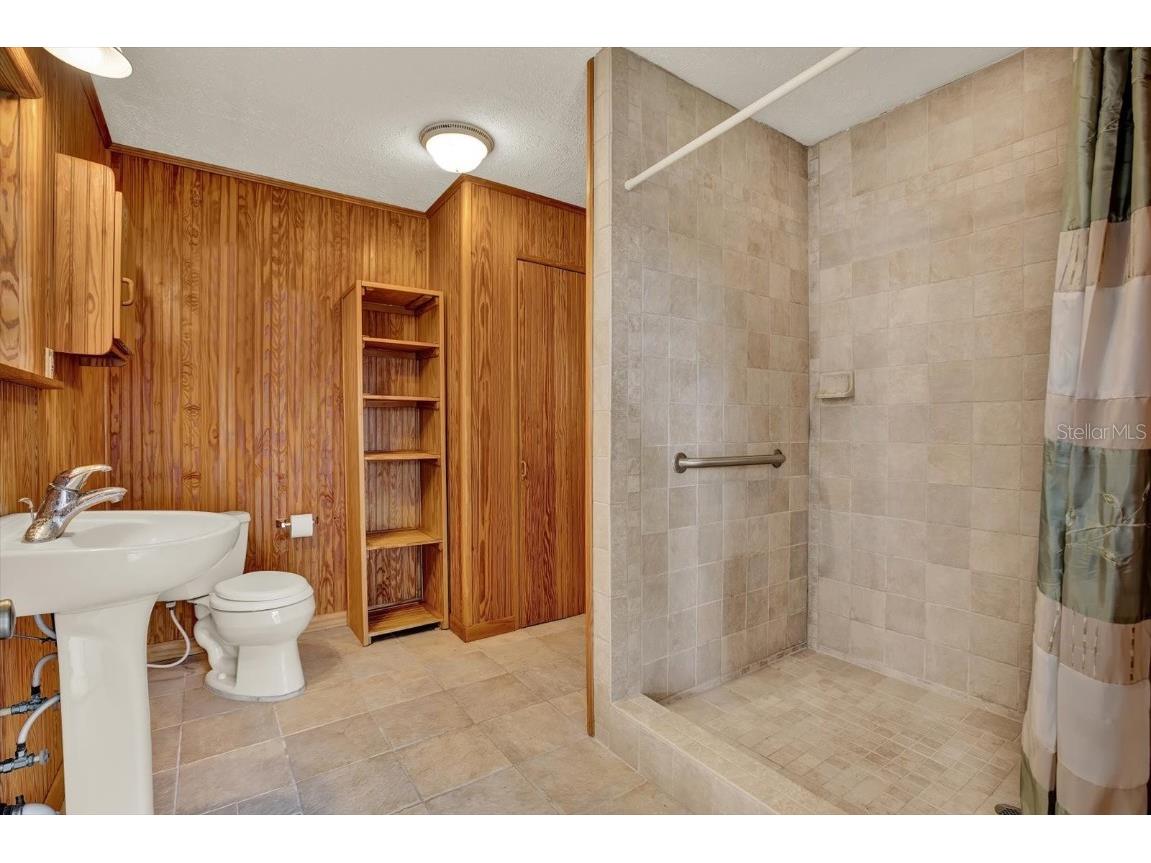 9618 N Hartts Drive Tampa FL 33617 TB8419273 image17