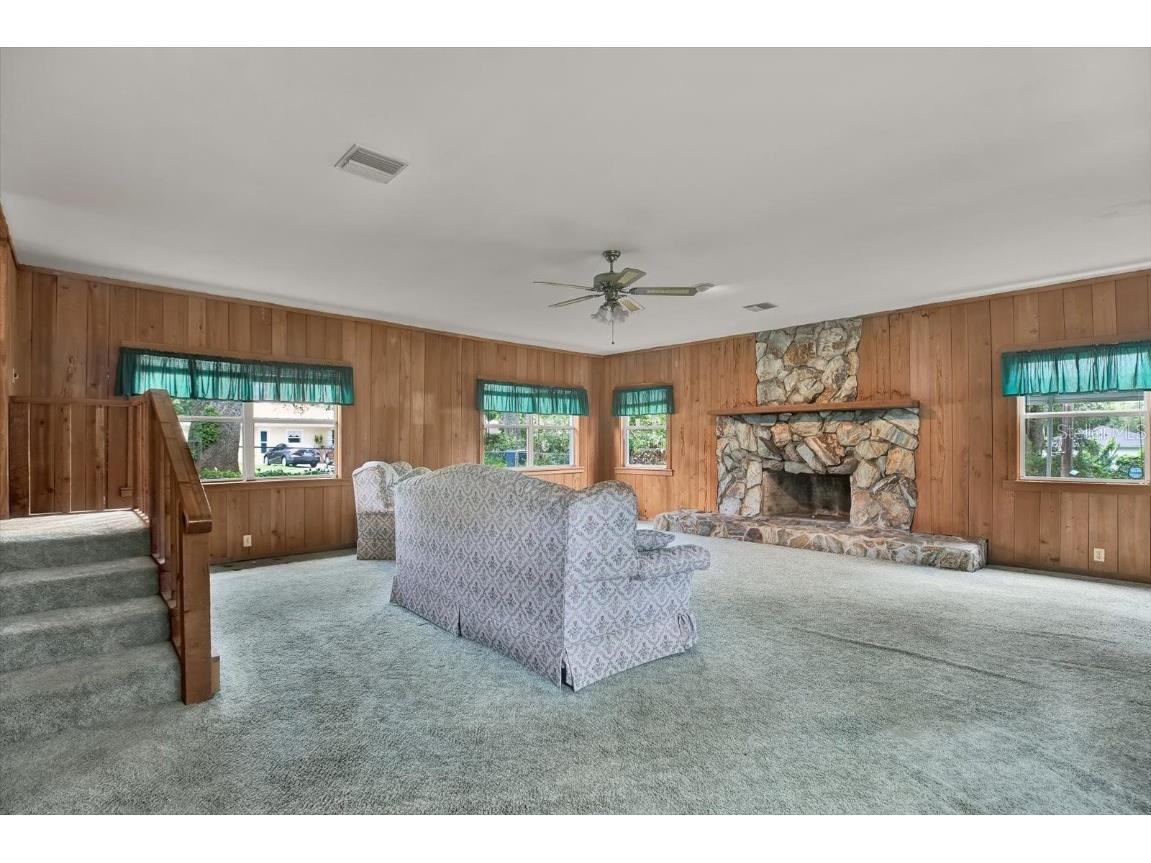 9618 N Hartts Drive Tampa FL 33617 TB8419273 image5