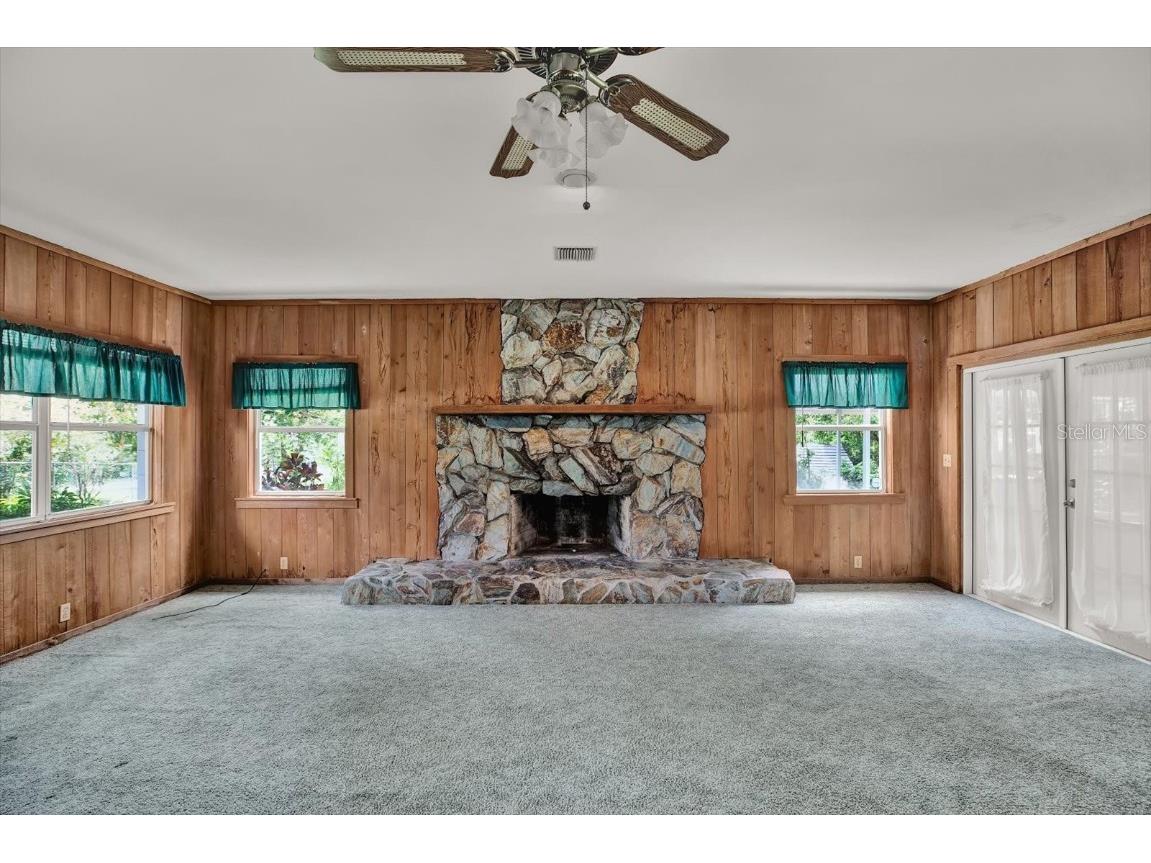 9618 N Hartts Drive Tampa FL 33617 TB8419273 image7