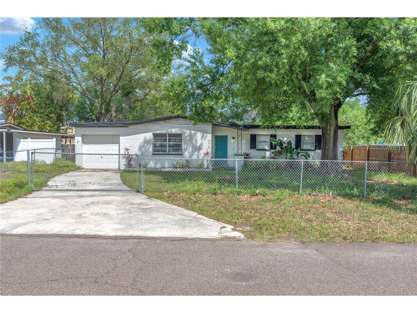 9618 Pine Ridge Avenue Riverview FL 33578 TB8498401 image1