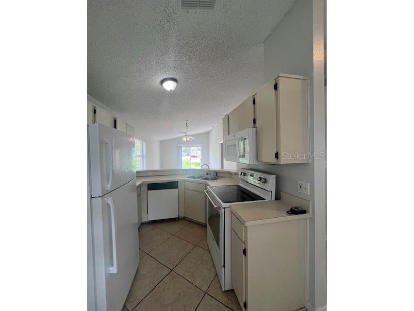 9618 Rivers Bend Court Orlando FL 32825 O6425657 image7