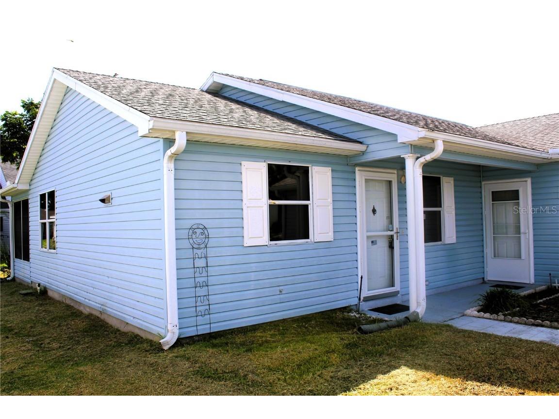 962 Chula Court Lady Lake FL 32159 OM664295 image1