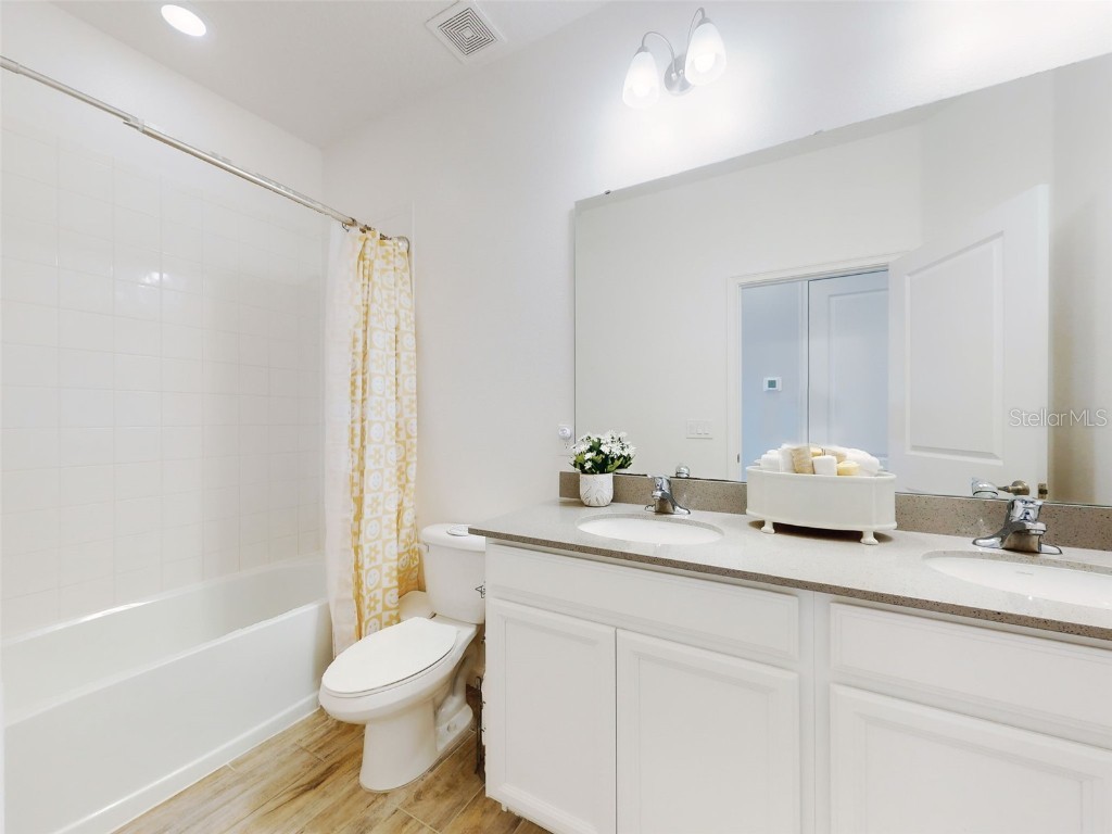 962 Compass Landing Drive Orange City FL 32763 V4940326 image43