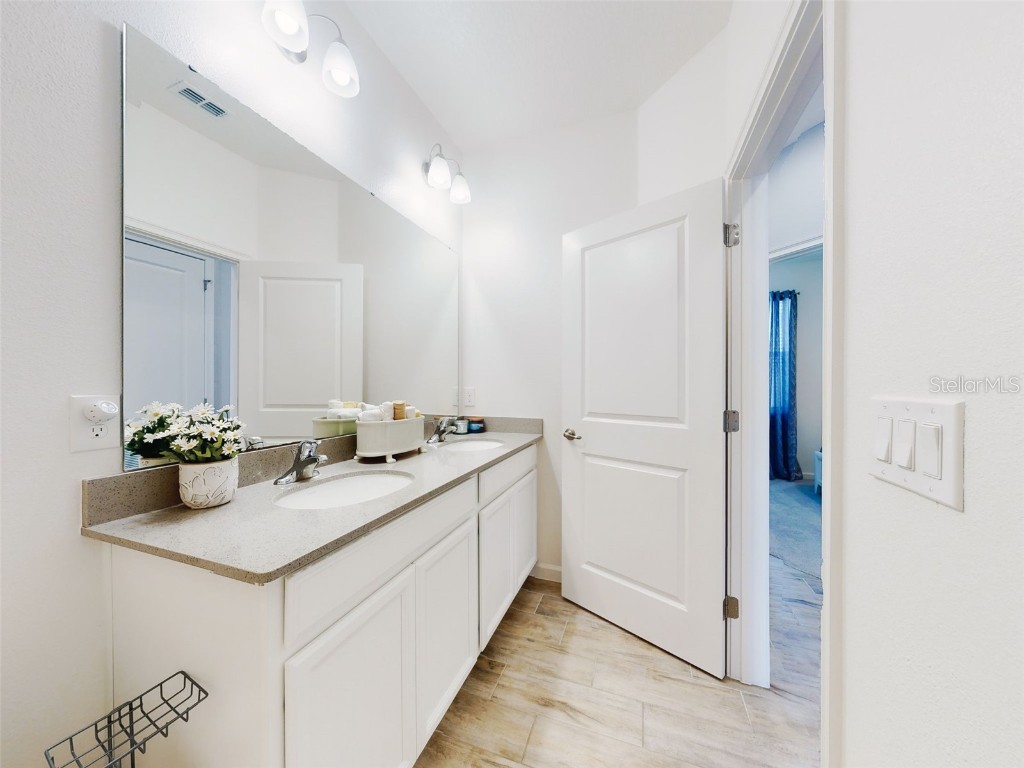 962 Compass Landing Drive Orange City FL 32763 V4940326 image44