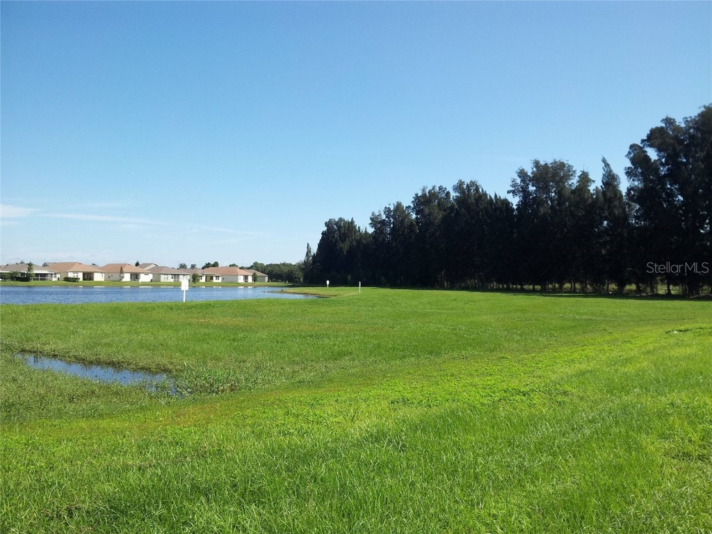 962 E Shell Pointe Road Ruskin FL 33570 O6305977 image1