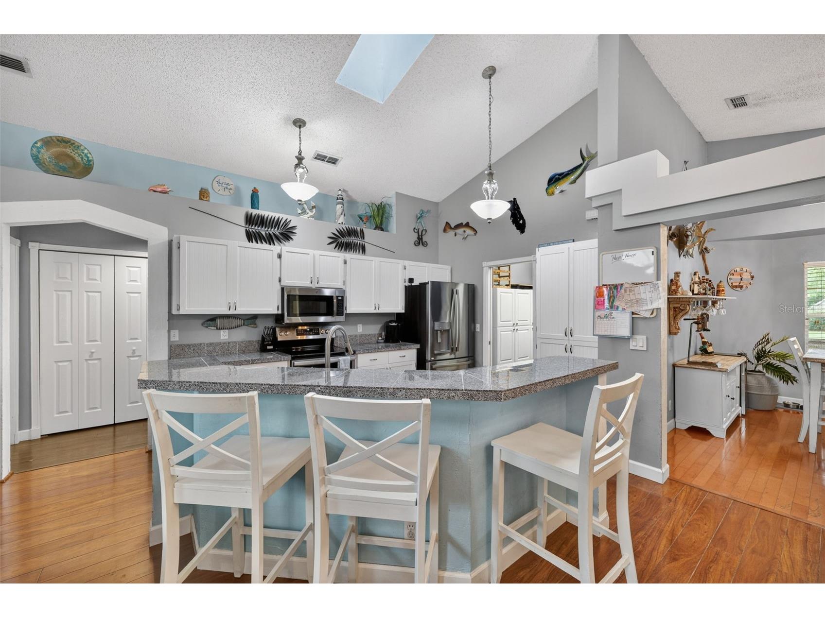 962 Edgehill Drive Palm Harbor FL 34684 TB8507849 image10