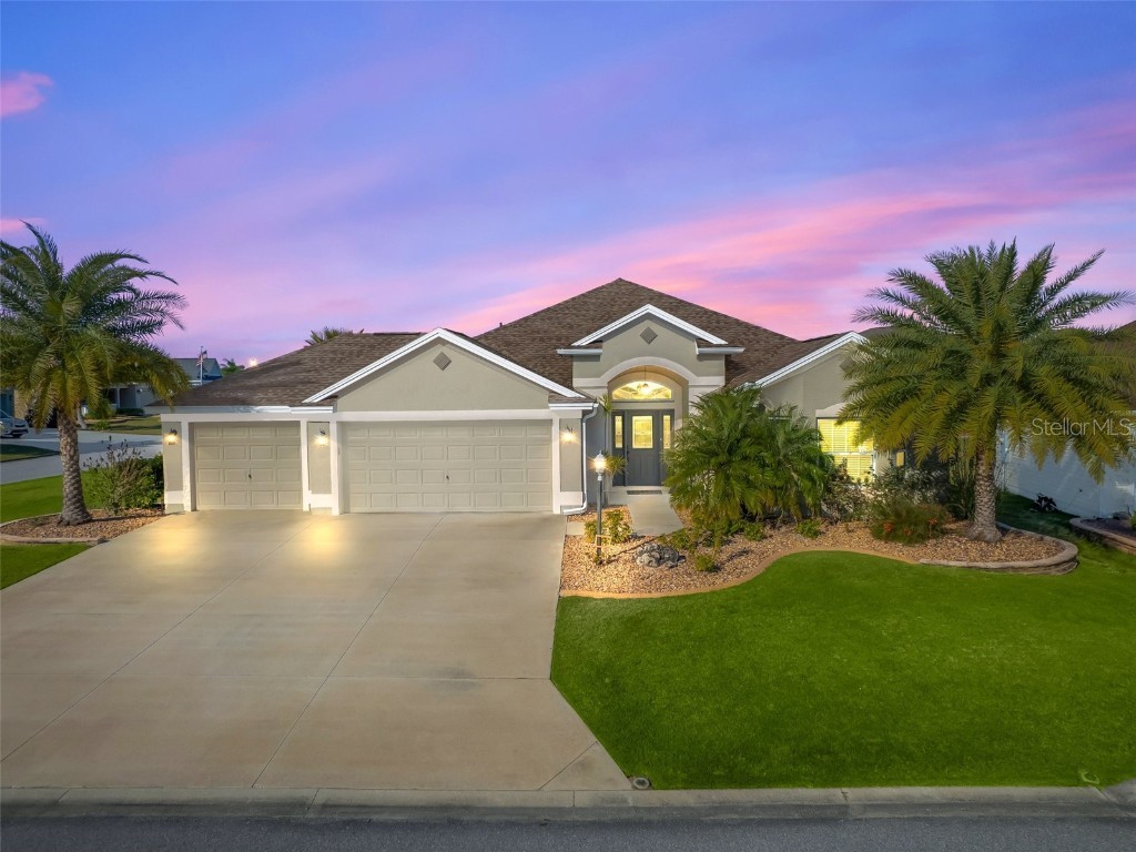 962 Kauska Way The Villages FL 32163 OM653329 image1