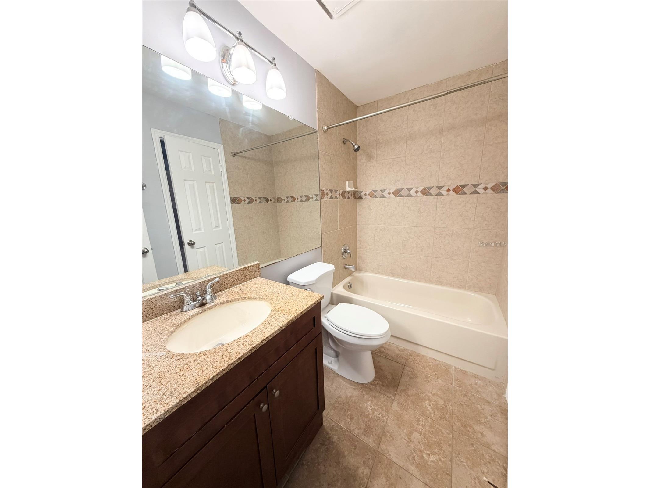 962 Newcastle Circle #100 Lake Mary FL 32746 O6373356 image17