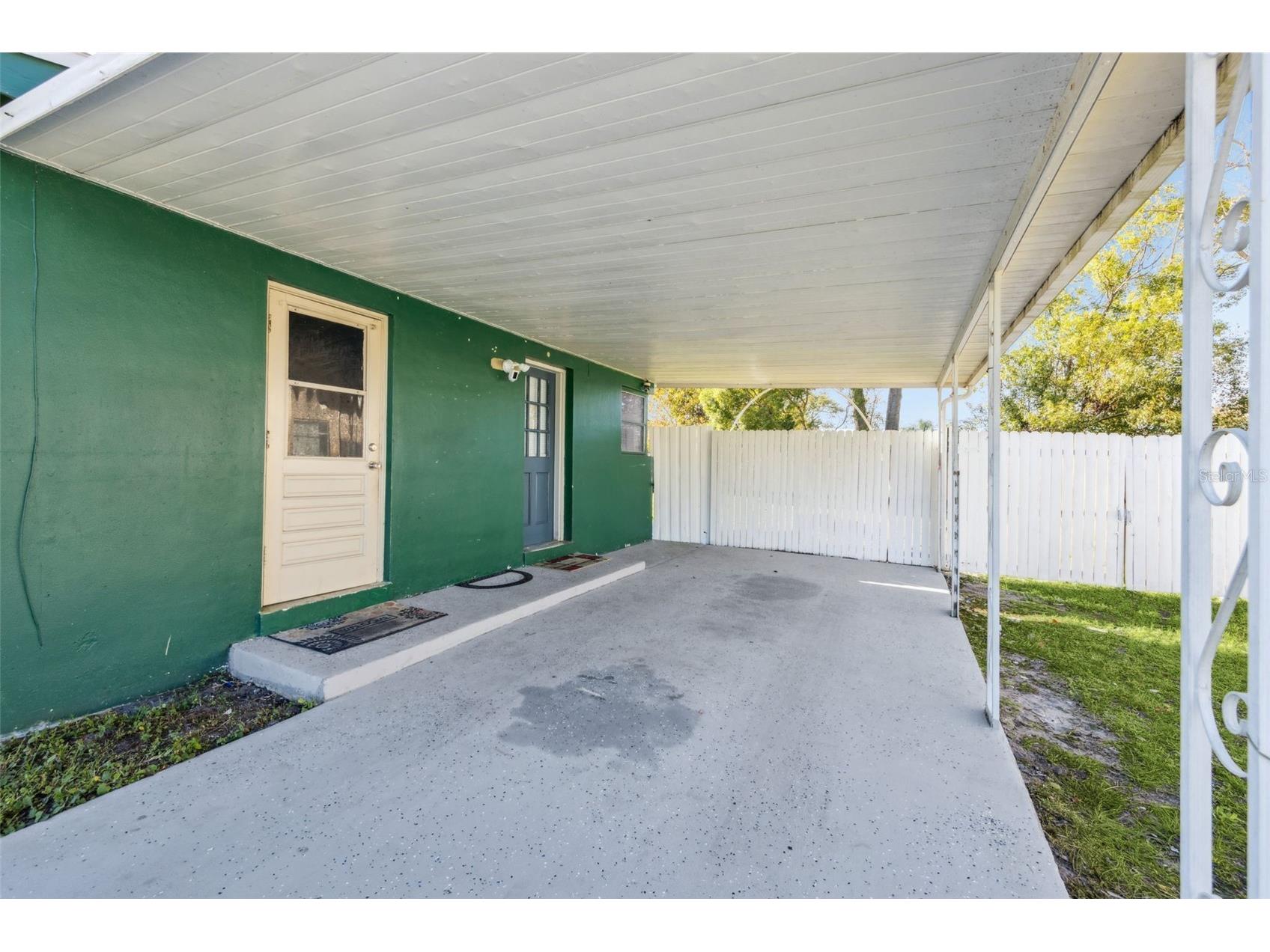 962 Saxon Boulevard Deltona FL 32725 O6369752 image4
