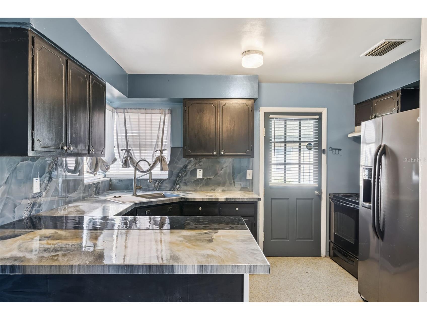 962 Saxon Boulevard Deltona FL 32725 O6369752 image7