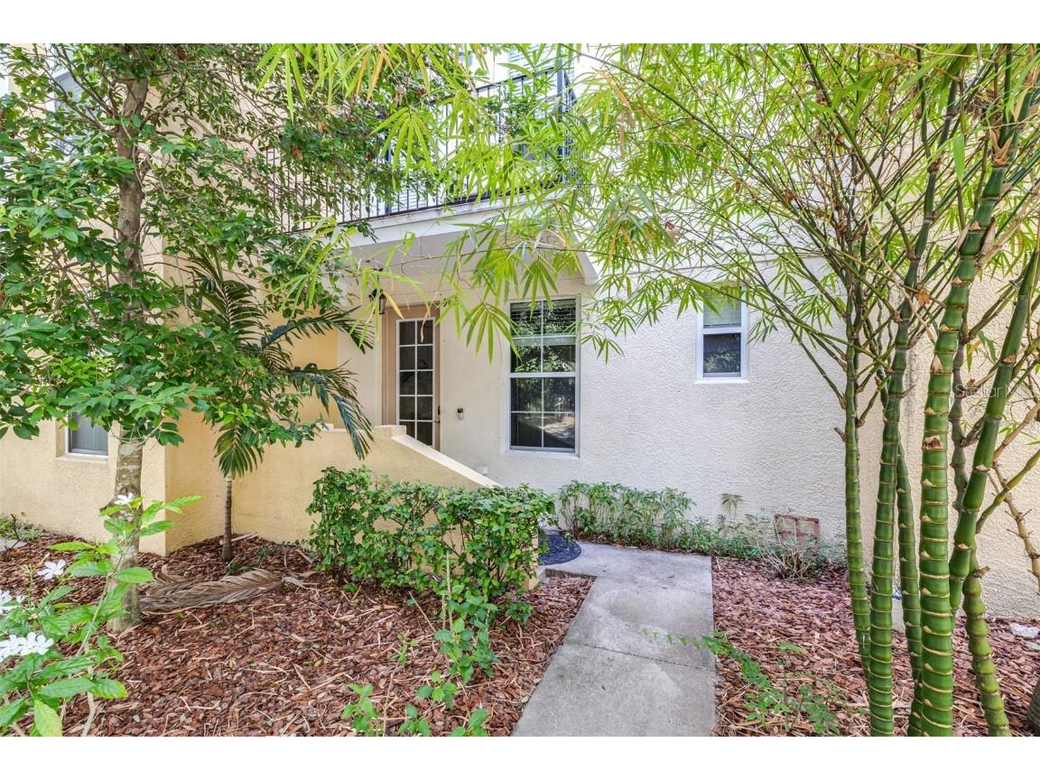 962 Sombra Street Tampa FL 33619 TB8393404 image1