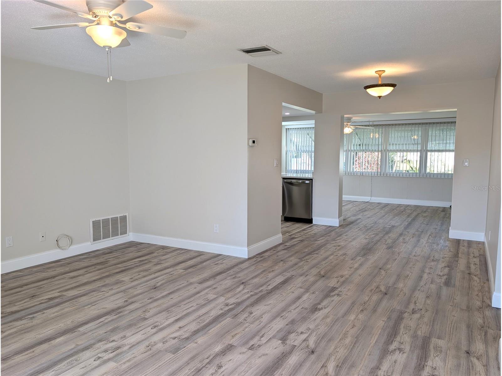 9620 44th Street N Pinellas Park FL 33782 TB8471238 image12