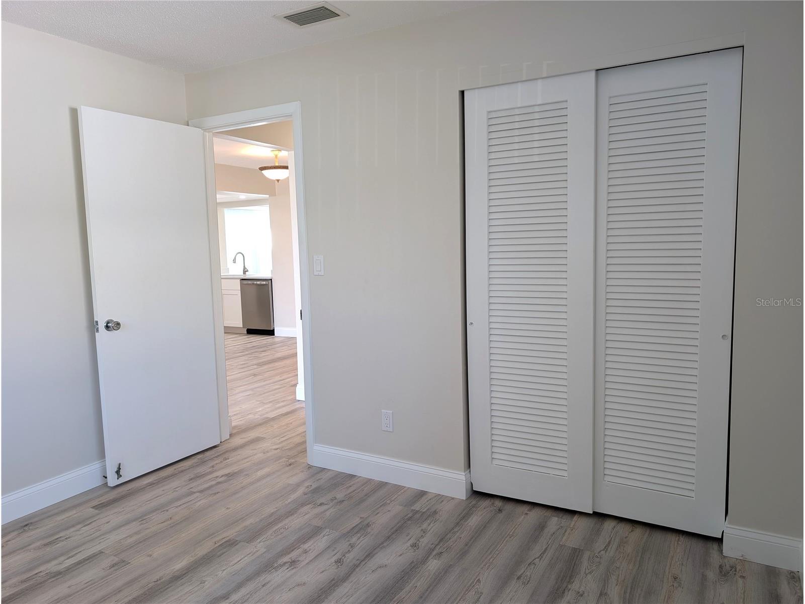 9620 44th Street N Pinellas Park FL 33782 TB8471238 image31