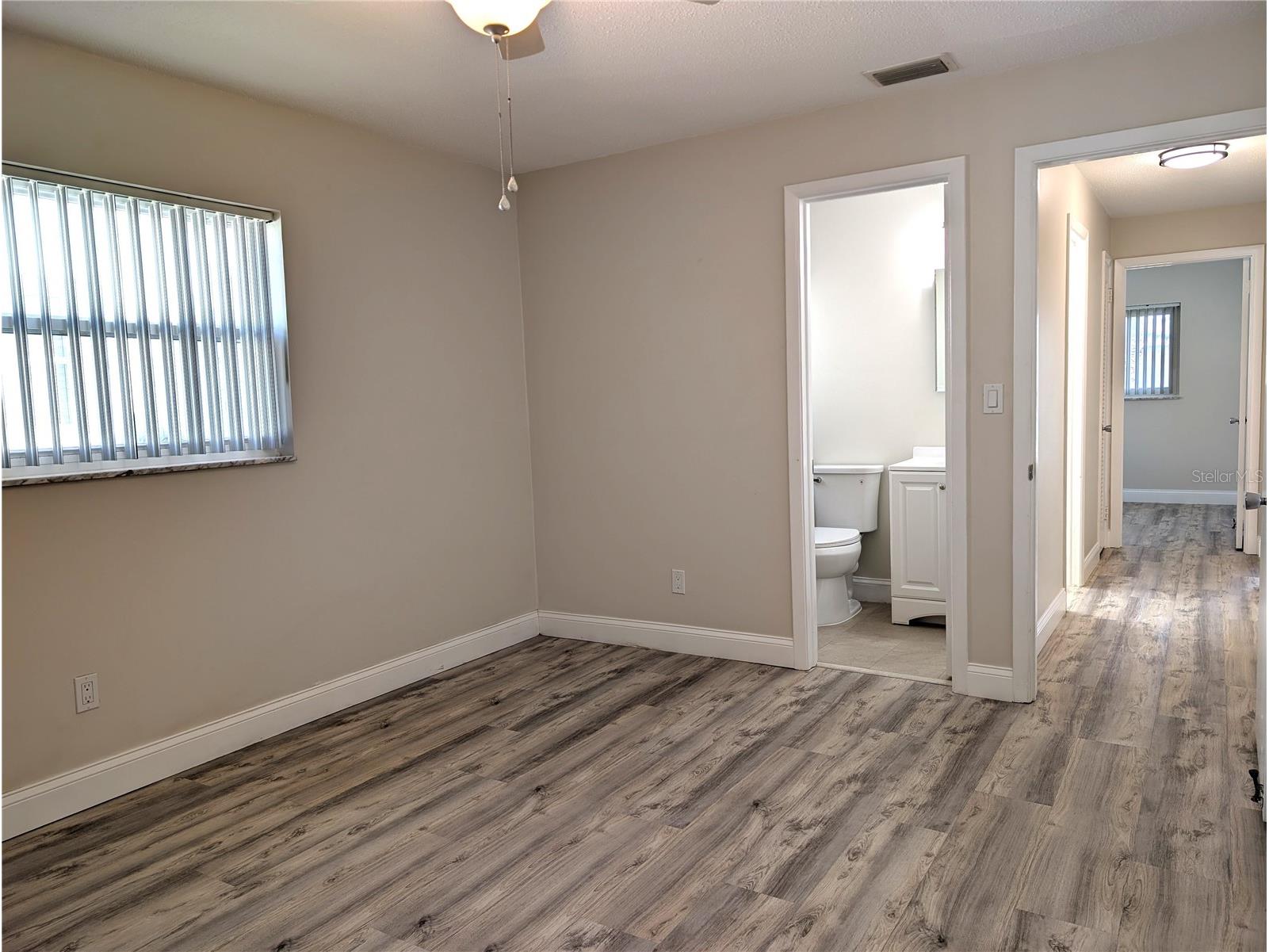 9620 44th Street N Pinellas Park FL 33782 TB8471238 image38