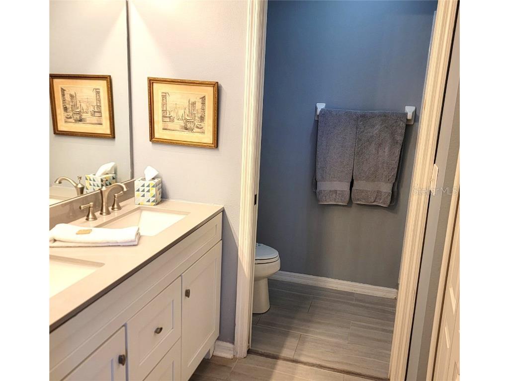 9620 Club South Circle #5105 Sarasota FL 34238 A4648292 image12