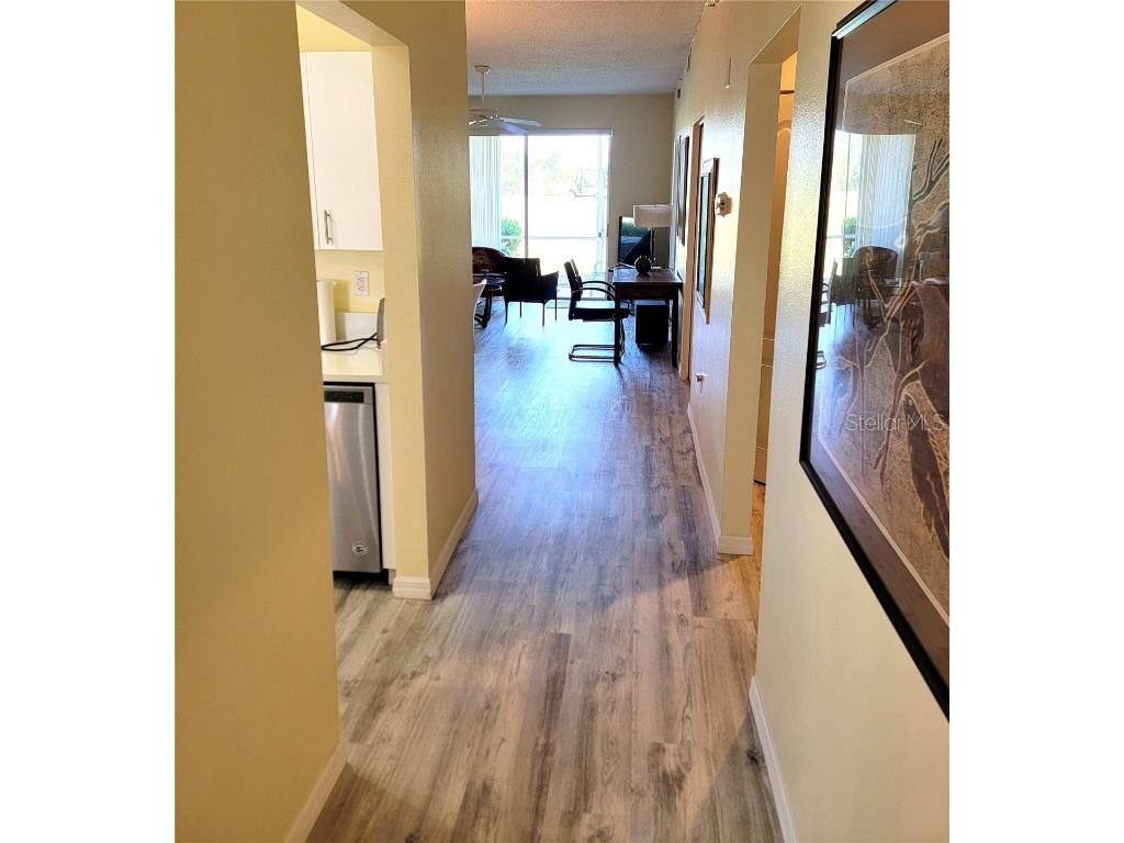 9620 Club South Circle #5105 Sarasota FL 34238 A4648292 image2