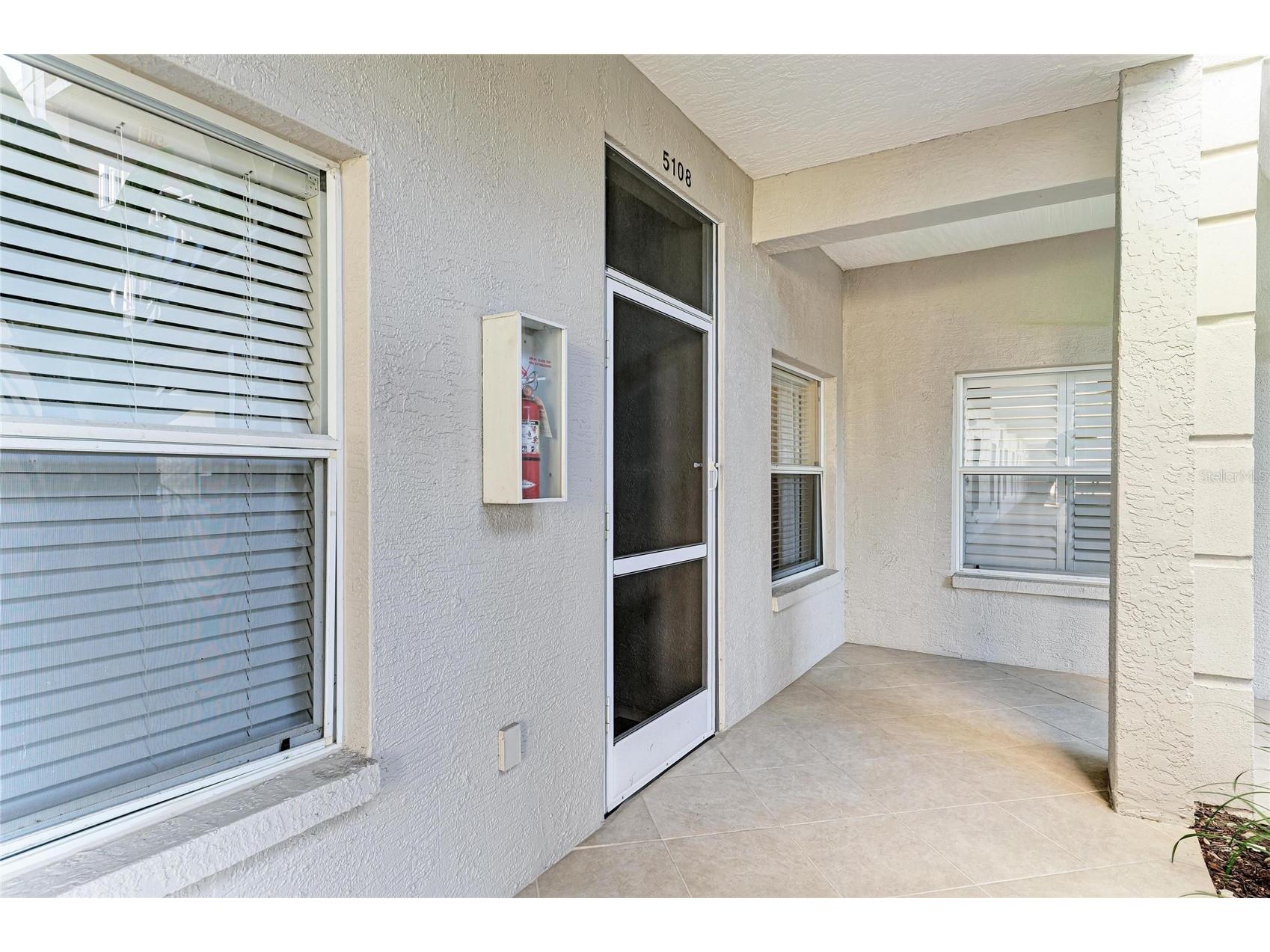 9620 Club South Circle #5108 Sarasota FL 34238 A4689505 image2