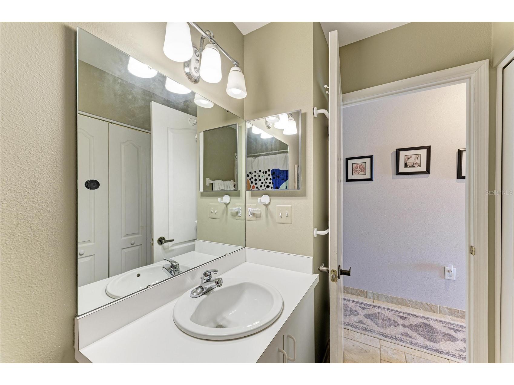 9620 Club South Circle #5108 Sarasota FL 34238 A4689505 image33