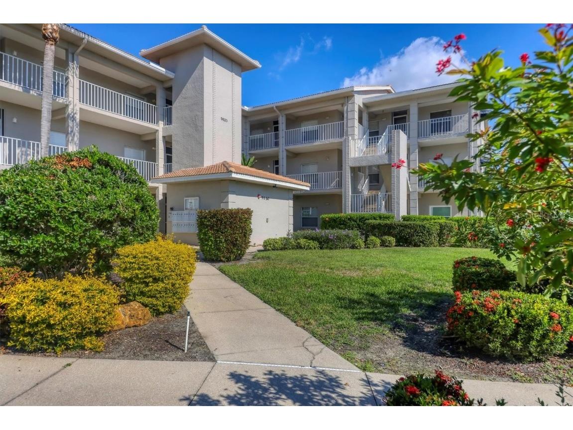 9620 Club South Circle #5310 Sarasota FL 34238 A4673009 image1
