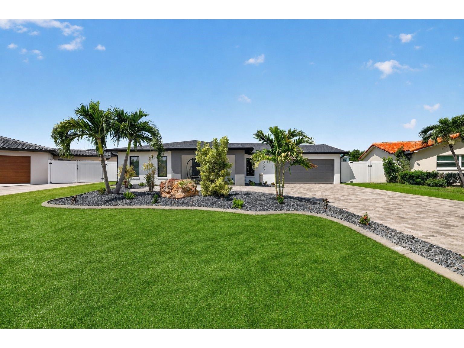 9622 NE Oak Street Saint Petersburg FL 33702 TB8527761 image1