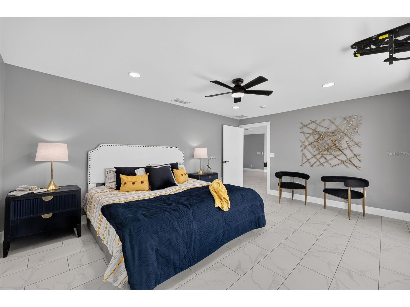 9622 NE Oak Street Saint Petersburg FL 33702 TB8527761 image24